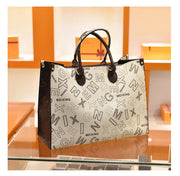 Sac a Main Design -III beige exposition 